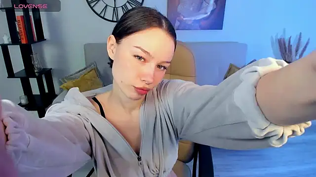 KaitieLove online show from March 2, 2025, 6:51 pm