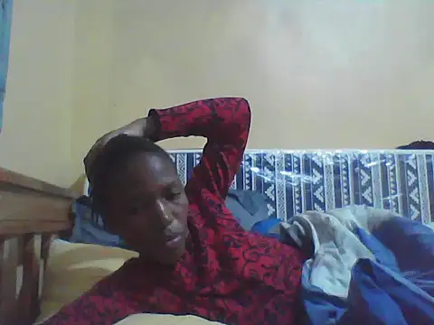 Smillie prety online show from May 5, 2026, 3:03 am