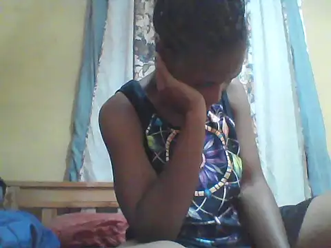 Smillie prety online show from July 6, 2026, 3:25 pm