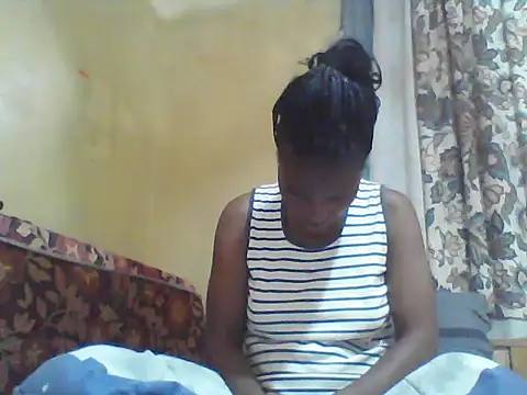 Smillie prety online show from July 9, 2026, 5:33 am