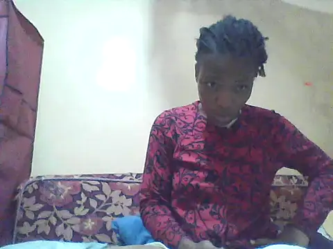 Smillie prety online show from July 31, 2026, 4:56 am