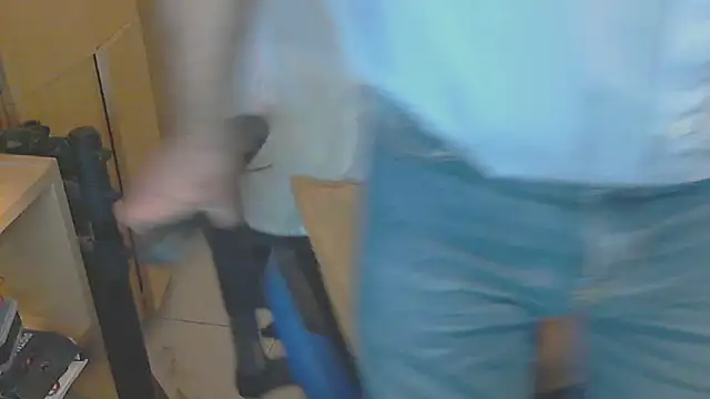 Snapshot of angelgarcia269 chatting on February 24, 2025, 11:10 am angelgarcia269 online show from February 24, 2025, 11:10 am