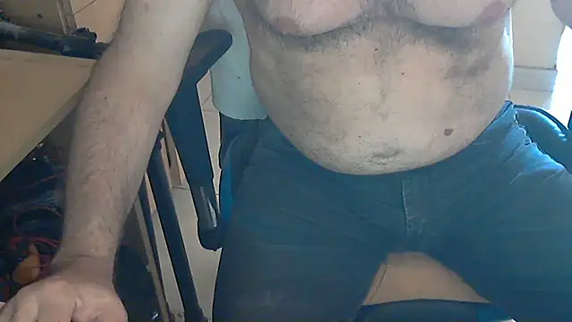 Snapshot of angelgarcia269 chatting on March 17, 2025, 2:56 pm angelgarcia269 online show from March 17, 2025, 2:56 pm