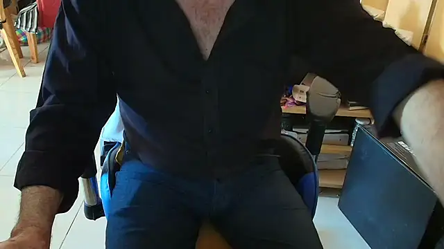 angelgarcia269 online show from November 21, 2025, 11:31 am