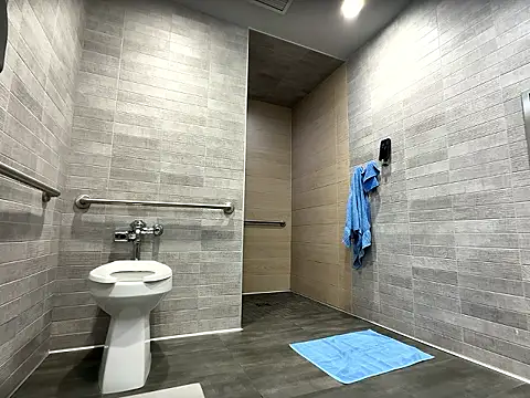 mikejones7661 online show from February 8, 2026, 8:45 pm