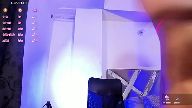 Fenty XX online show from January 18, 2025, 12:15 pm