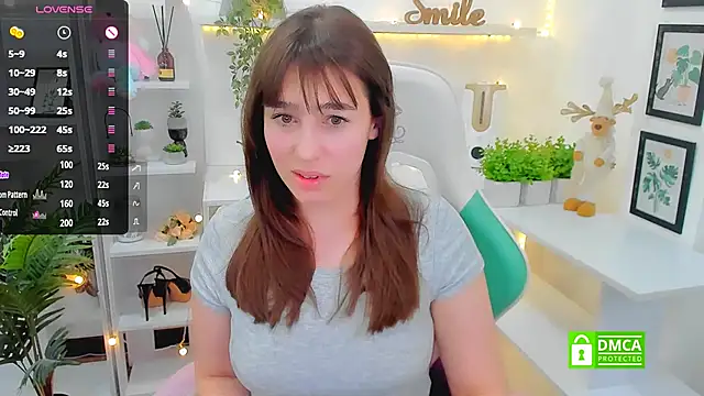 Snapshot of _Eliizabeth_ chatting on February 20, 2025, 2:18 am  Eliizabeth  online show from February 20, 2025, 2:18 am