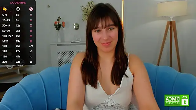 Snapshot of _Eliizabeth_ chatting on February 21, 2025, 12:49 am  Eliizabeth  online show from February 21, 2025, 12:49 am