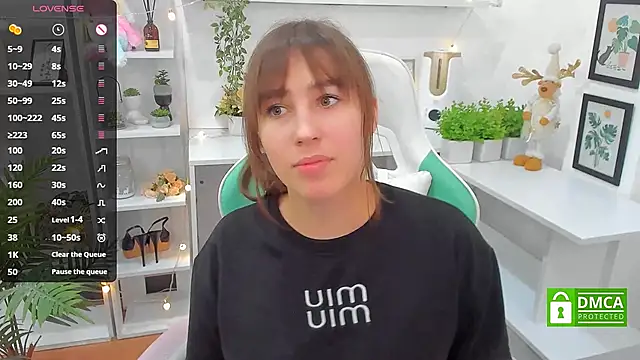 Snapshot of _Eliizabeth_ chatting on March 16, 2025, 9:16 pm  Eliizabeth  online show from March 16, 2025, 9:16 pm