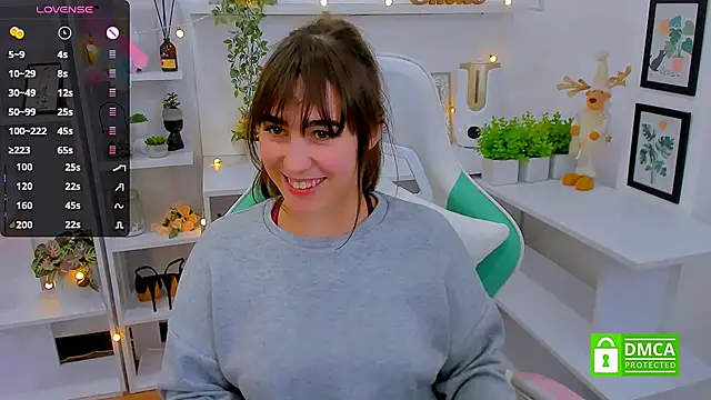 Snapshot of _Eliizabeth_ chatting on March 21, 2025, 12:40 am  Eliizabeth  online show from March 21, 2025, 12:40 am