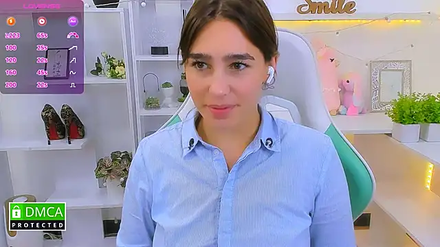 Snapshot of _Eliizabeth_ chatting on September 9, 2025, 11:48 pm  Eliizabeth  online show from September 9, 2025, 11:48 pm