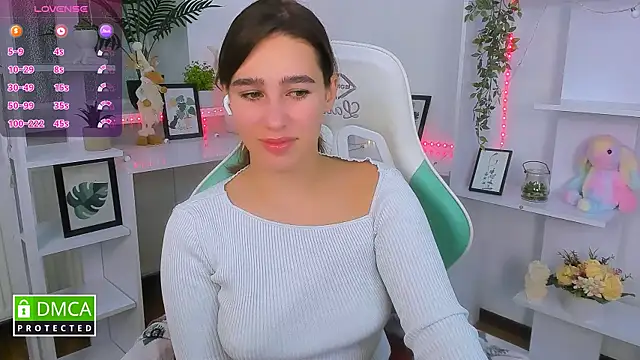 Snapshot of _Eliizabeth_ chatting on October 15, 2025, 8:42 pm  Eliizabeth  online show from October 15, 2025, 8:42 pm