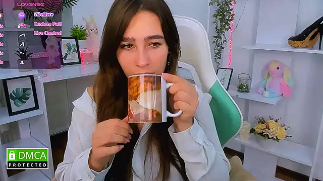 Snapshot of _Eliizabeth_ chatting on October 25, 2025, 9:09 pm  Eliizabeth  online show from October 25, 2025, 9:09 pm