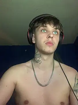 ZandersaSimp online show from February 5, 2026, 4:22 pm