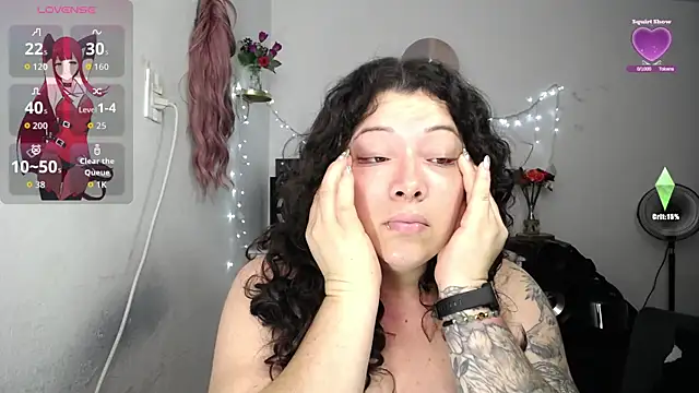 Snapshot of Madyson_ho chatting on October 7, 2025, 5:04 am Madyson ho online show from October 7, 2025, 5:04 am