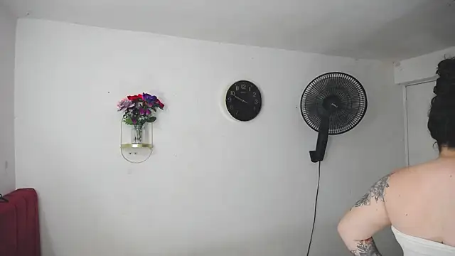 Madyson ho online show from June 5, 2026, 2:51 am