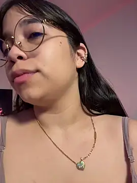 tati reyess online show from June 16, 2026, 11:35 am