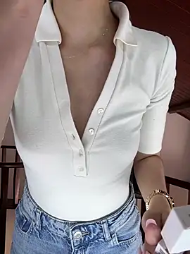 Snapshot of lua_ferch__ chatting on January 13, 2025, 2:11 pm lua ferch   online show from January 13, 2025, 2:11 pm