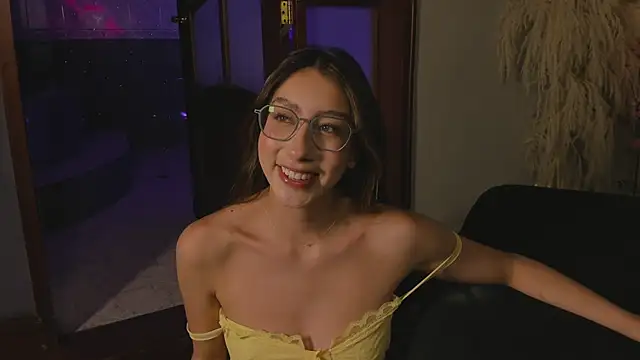 Snapshot of lua_ferch__ chatting on February 1, 2025, 6:40 pm lua ferch   online show from February 1, 2025, 6:40 pm