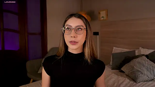 Snapshot of lua_ferch__ chatting on October 25, 2025, 12:56 pm lua ferch   online show from October 25, 2025, 12:56 pm