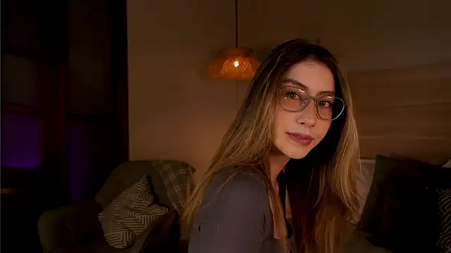 lua ferch   online show from November 4, 2025, 1:10 pm