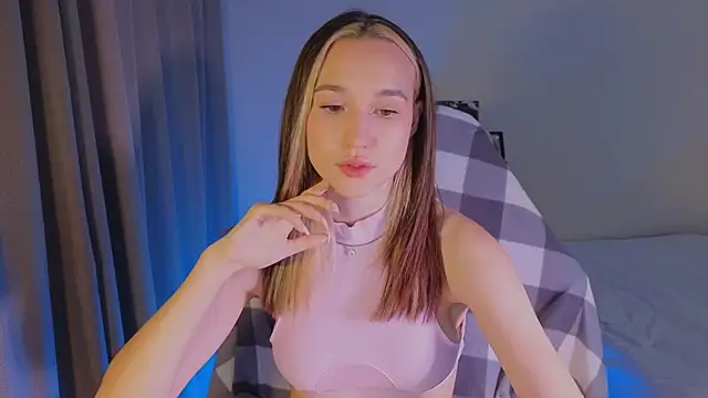 shey1i online show from December 21, 2025, 3:19 pm