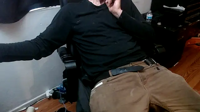 leanjamesdean online show from August 2, 2026, 2:48 pm