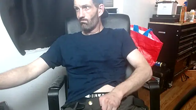 leanjamesdean online show from August 5, 2026, 1:52 am