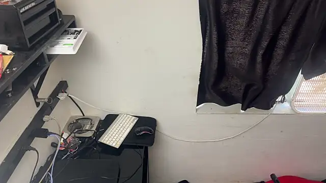 leanjamesdean online show from August 7, 2026, 11:07 pm