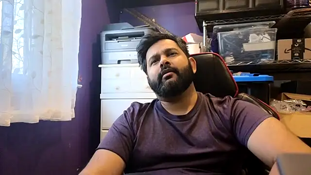 Sakhtlaundaz online show from November 17, 2025, 2:34 pm