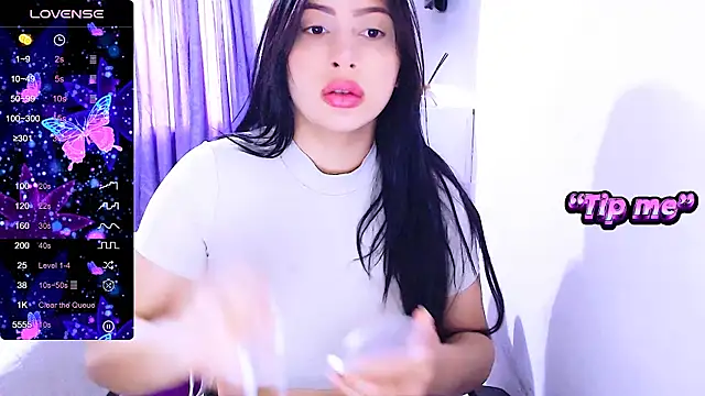 Snapshot of siddhixxx_592 chatting on December 11, 2024, 5:04 pm siddhixxx 592 online show from December 11, 2024, 5:04 pm