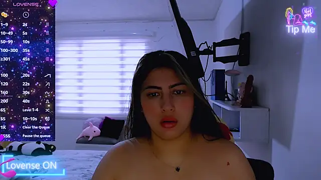siddhixxx 592 online show from June 25, 2026, 6:34 pm