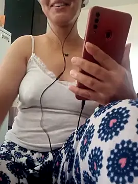 lolo890 online show from October 30, 2025, 11:22 am