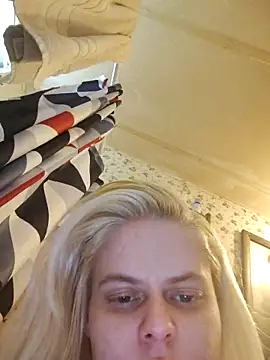 AshleyDalton101 online show from March 12, 2026, 3:18 pm