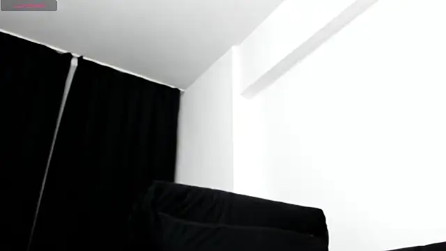 musclemonster31 online show from September 28, 2025, 2:06 am