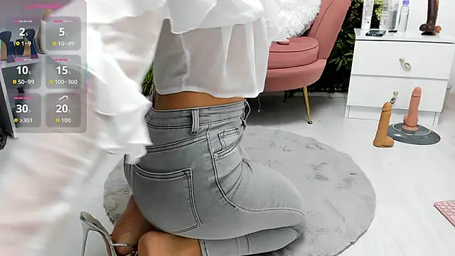 Snapshot of sweetcherry30 chatting on October 17, 2025, 6:21 pm sweetcherry30 online show from October 17, 2025, 6:21 pm