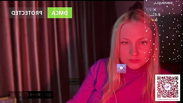 H0LLYGuess online show from January 19, 2025, 2:06 pm