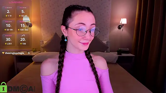 Lexi Split online show from May 10, 2026, 2:06 am