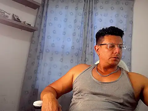 Snapshot of pedropicapi chatting on December 20, 2025, 4:36 pm pedropicapi online show from December 20, 2025, 4:36 pm