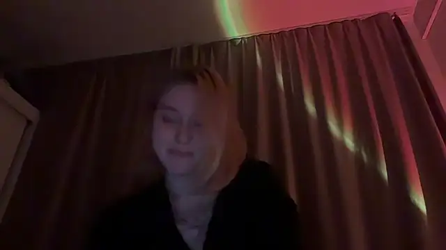 Snapshot of Isabel-Bailey chatting on April 2, 2026, 9:12 pm Isabel-Bailey online show from April 2, 2026, 9:12 pm