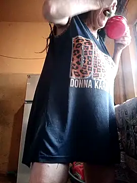Lovely Lori online show from February 1, 2025, 7:26 am