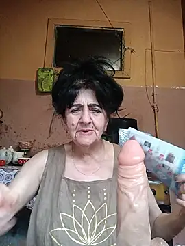 Lovely Lori online show from July 7, 2026, 2:58 am