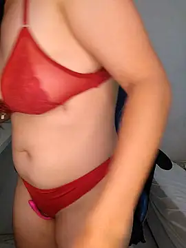Rafaelayamazaki online show from April 28, 2026, 10:31 am
