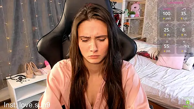 Michel Momsen online show from February 23, 2025, 6:23 pm