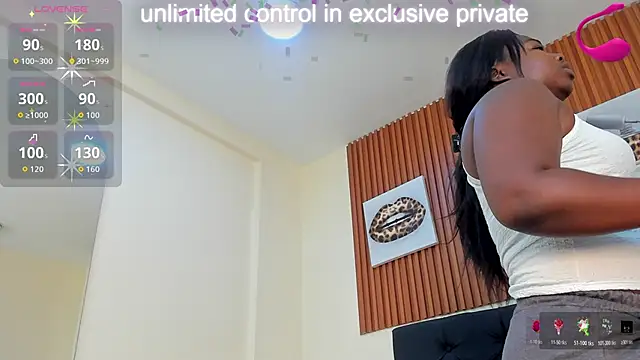 Snapshot of Cristale69 chatting on February 16, 2026, 6:59 pm Cristale69 online show from February 16, 2026, 6:59 pm