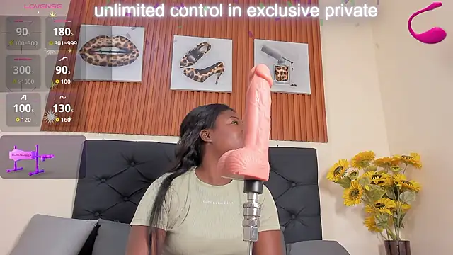 Snapshot of Cristale69 chatting on March 18, 2026, 7:17 pm Cristale69 online show from March 18, 2026, 7:17 pm