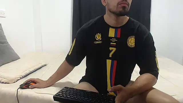 Snapshot of darekgates chatting on March 4, 2026, 3:40 pm darekgates online show from March 4, 2026, 3:40 pm