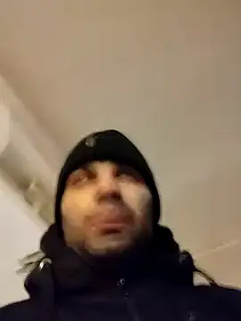 J0nyhson online show from December 31, 2024, 4:46 pm