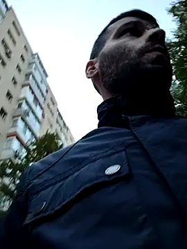 J0nyhson online show from September 30, 2025, 4:01 pm