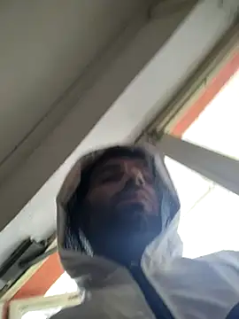 J0nyhson online show from October 11, 2025, 7:29 am